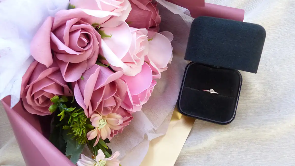 【富山】プロポーズで選ばれる婚約指輪ランキング！男性に人気のデザインとは