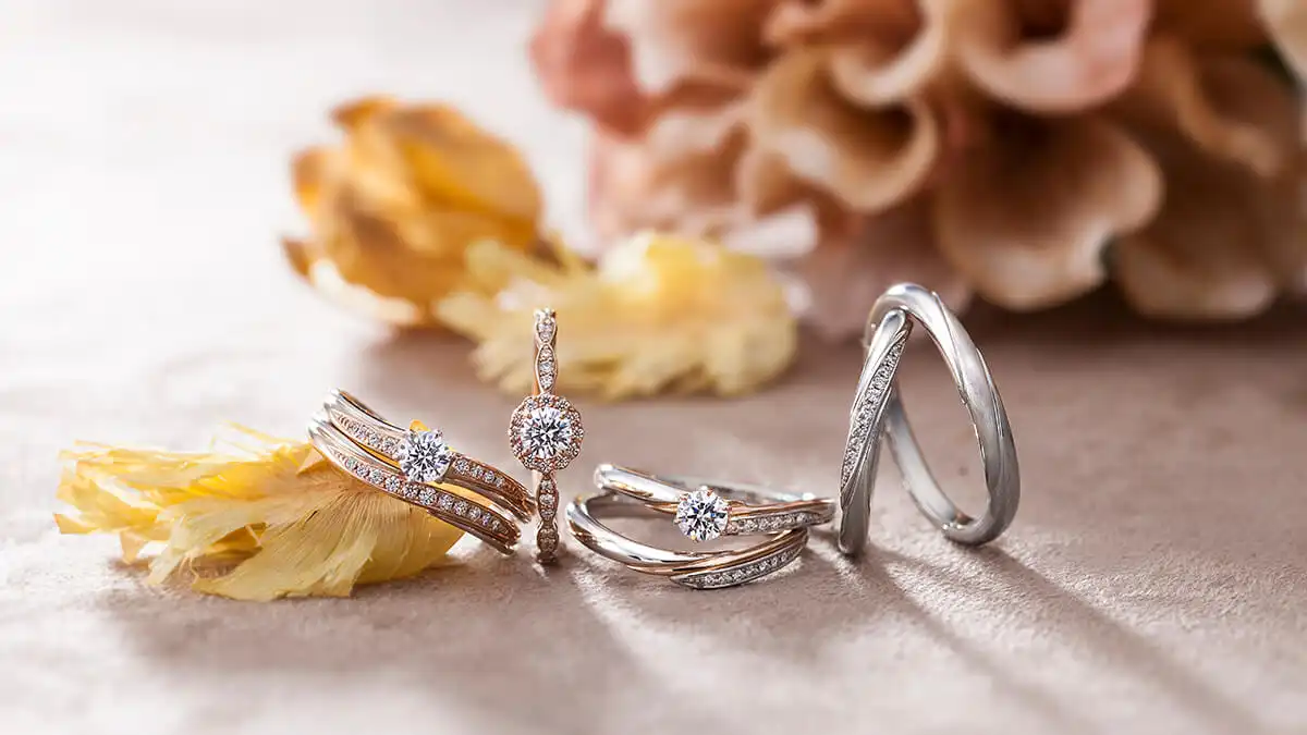 シンプルでおしゃれ！人気のコンビネーションの結婚指輪デザイン
