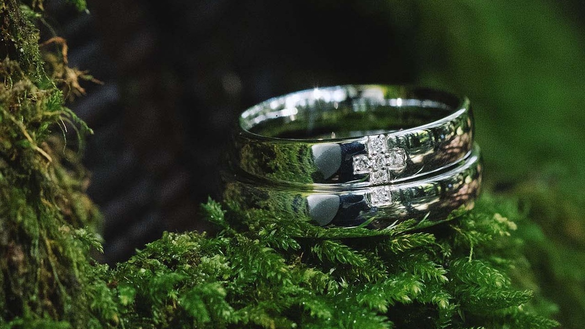 【静岡】COLANY「HANAMIZUKI」想いを伝える花びら 重なる結婚指輪